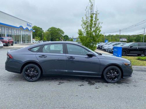 2025 Honda Accord Sport SE 1.5T