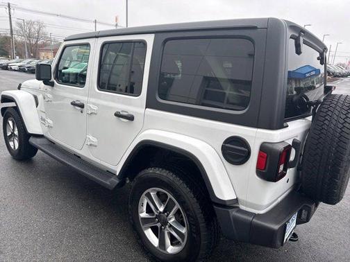 2019 Jeep Wrangler Unlimited Sahara