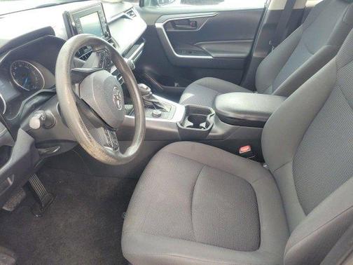 2019 Toyota RAV4 Hybrid LE