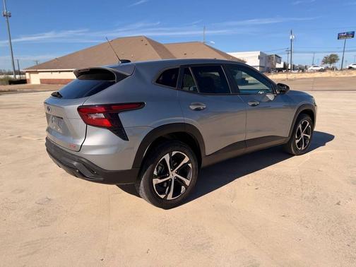 2024 Chevrolet Trax FWD 1RS