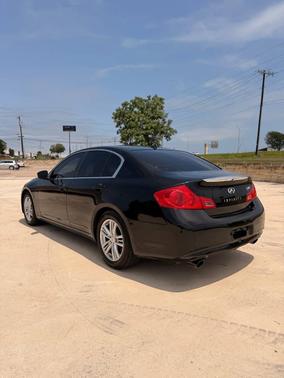 Black Obsidian 2015 INFINITI Q40 Base