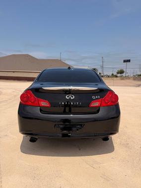 Black Obsidian 2015 INFINITI Q40 Base