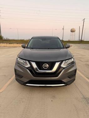 Gun Metallic 2019 Nissan Rogue S