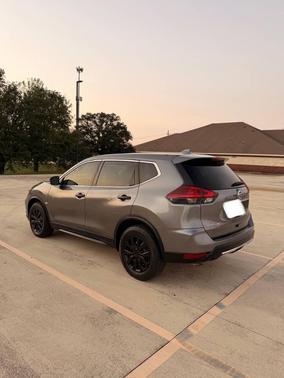 Gun Metallic 2019 Nissan Rogue S