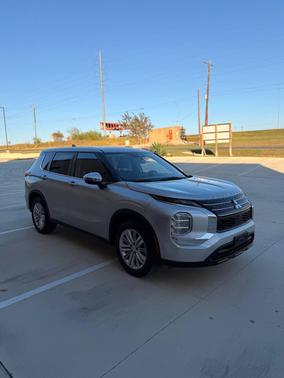2022 Mitsubishi Outlander ES 2.5 2WD
