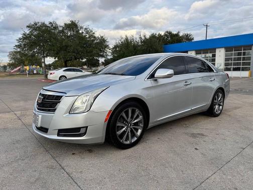 2016 Cadillac XTS Standard