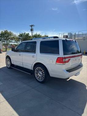 2016 Lincoln Navigator Select