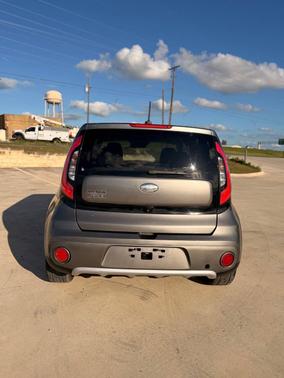 Titanium Gray 2017 Kia Soul +