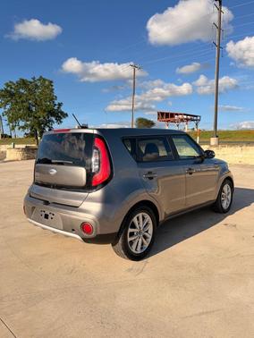 Titanium Gray 2017 Kia Soul +
