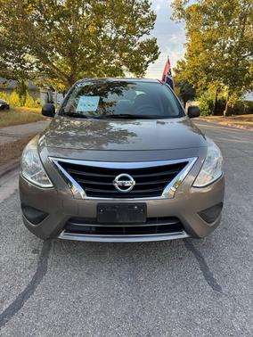 2015 Nissan Versa 1.6 S+