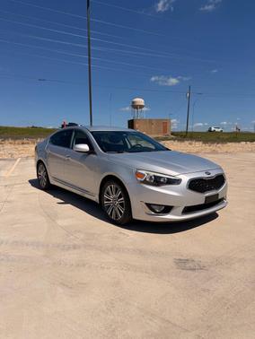Silky Silver Metallic 2016 Kia Cadenza Limited 4dr Sedan