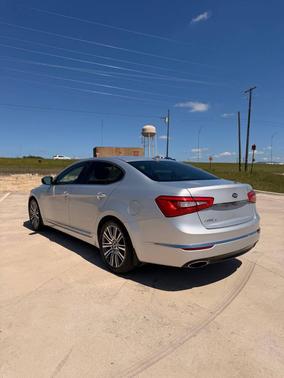 Silky Silver Metallic 2016 Kia Cadenza Limited 4dr Sedan