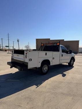 Oxford White 2015 Ford F-350 XL