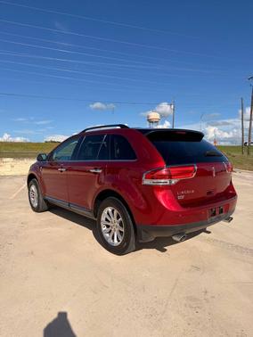 Ruby Red Metallic Tinted Clearcoat 2013 Lincoln MKX Base