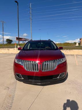 Ruby Red Metallic Tinted Clearcoat 2013 Lincoln MKX Base