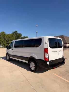 Oxford White 2019 Ford Transit-350 XLT