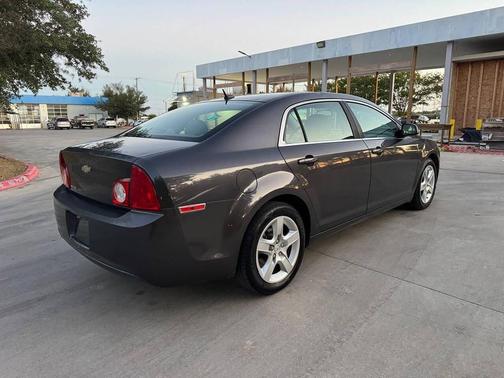 2011 Chevrolet Malibu LS