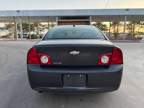 2011 Chevrolet Malibu LS