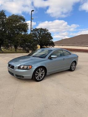2010 Volvo C70 T5