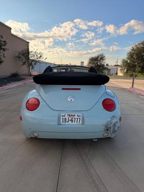 2003 Volkswagen New Beetle GLS