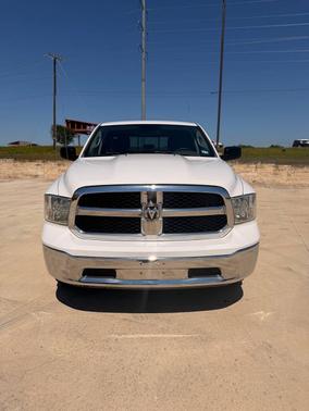 Bright White Clearcoat 2016 RAM 1500 SLT