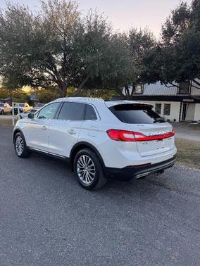 2016 Lincoln MKX Select