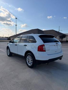 Oxford White 2014 Ford Edge SE