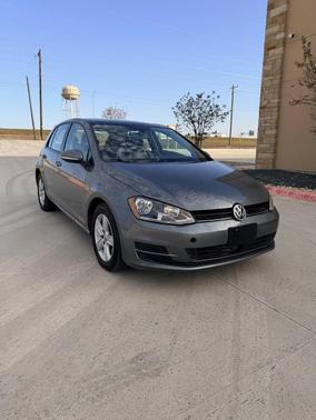 2017 Volkswagen Golf TSI Wolfsburg Edition 4-Door