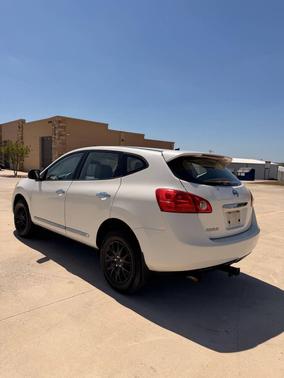 2011 Nissan Rogue SV