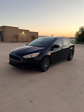 Shadow Black 2018 Ford Focus SE