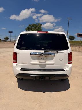 Taffeta White 2015 Honda Pilot LX