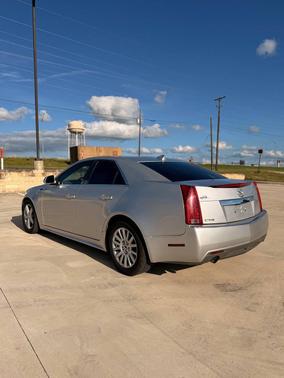 Radiant Silver Metallic 2011 Cadillac CTS Luxury