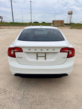 Ice White 2015 Volvo S60 T5 Premier