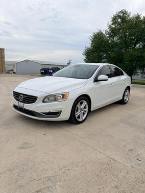 Ice White 2015 Volvo S60 T5 Premier