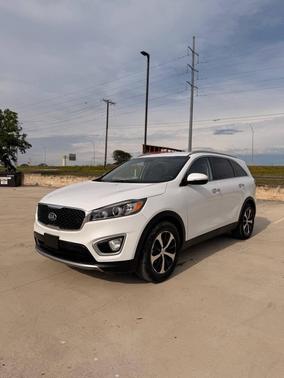 Snow White Pearl 2018 Kia Sorento EX