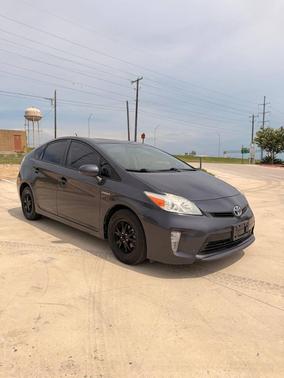 Winter Gray Metallic 2015 Toyota Prius Two