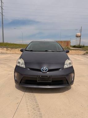 Winter Gray Metallic 2015 Toyota Prius Two