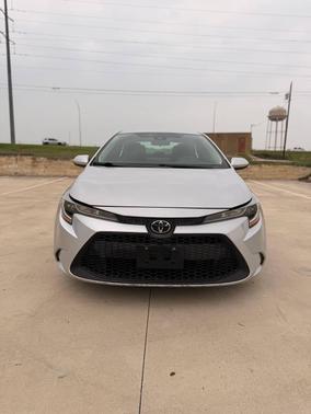 Classic Silver Metallic 2020 Toyota Corolla LE