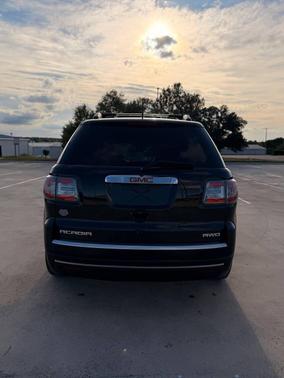 Iridium Metallic 2014 GMC Acadia SLT-2