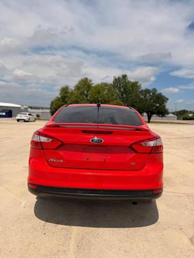 Race Red 2012 Ford Focus SE