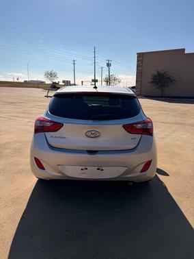 2017 Hyundai Elantra GT Base