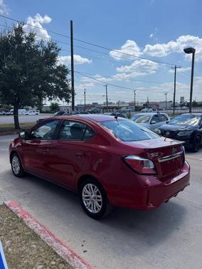 2022 Mitsubishi Mirage G4 SE