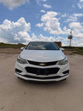 Summit White 2016 Chevrolet Cruze LS Auto