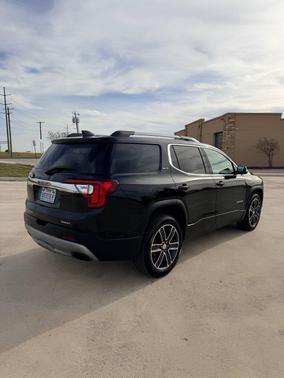 2020 GMC Acadia AWD SLT