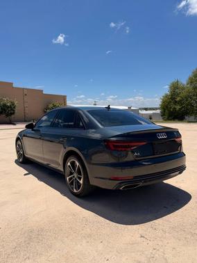 Manhattan Gray Metallic 2019 Audi A4 40 Premium
