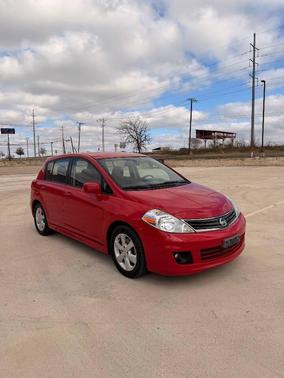 2012 Nissan Versa 1.8 SL
