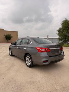 Gun Metallic 2018 Nissan Sentra SV