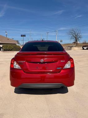 2015 Nissan Versa 1.6 SV