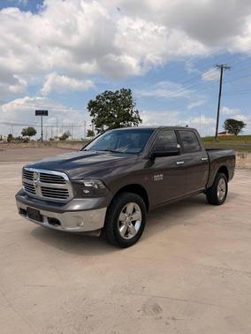 Granite Crystal Metallic Clearcoat 2015 RAM 1500 Lone Star
