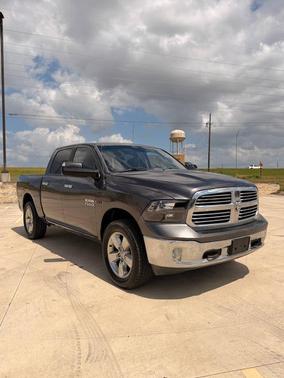Granite Crystal Metallic Clearcoat 2015 RAM 1500 Lone Star